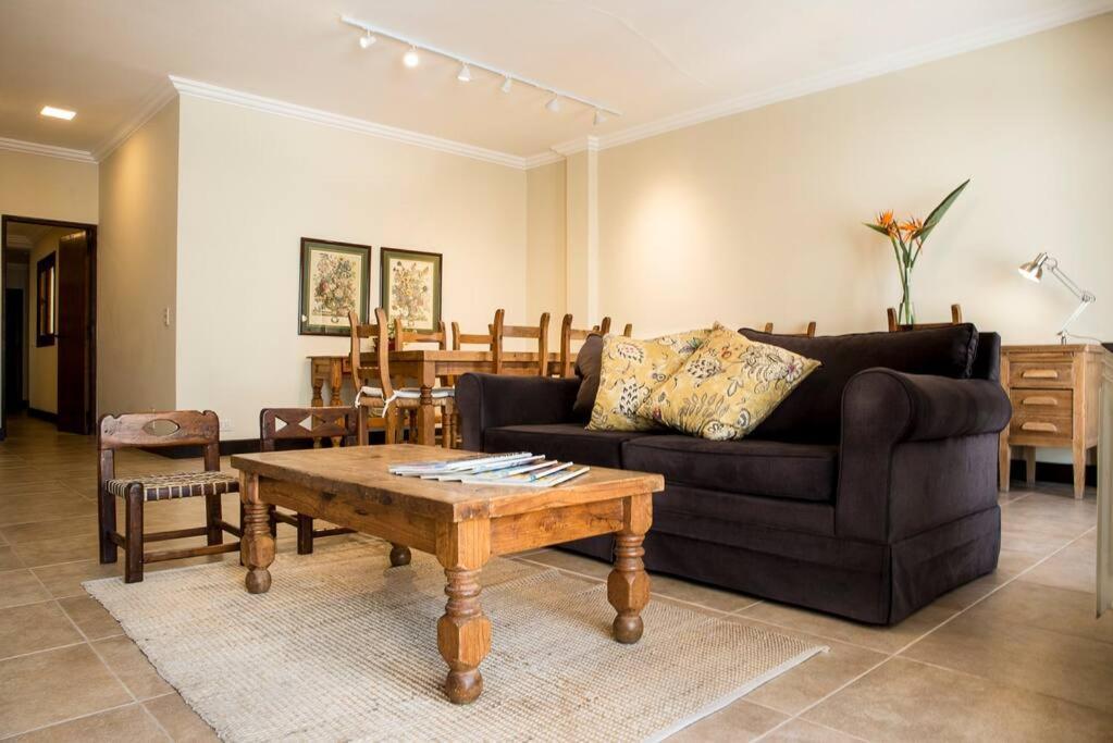 Amplio Departamento Con Excelente Ubicacion Apartment Salta Bagian luar foto